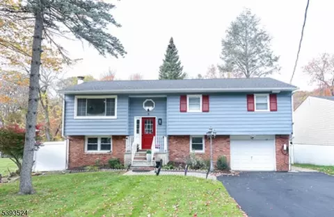 40 Miami Trl, Rockaway, NJ 07866
