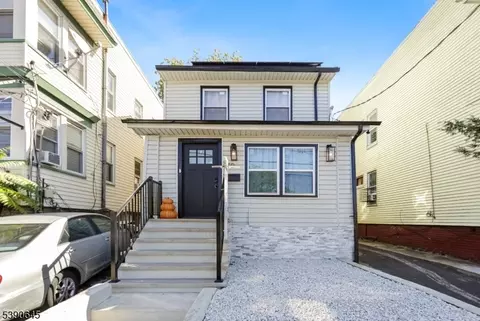 170 Clinton Pl, Newark, NJ 07112