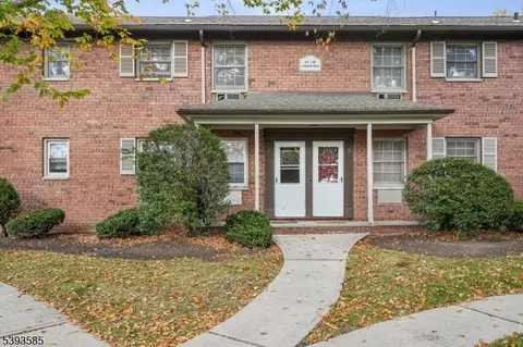 6 Lakeside Dr # B, Millburn, NJ 07041