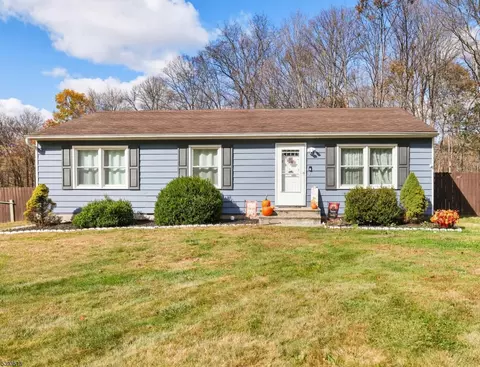176 New Rd, Montague, NJ 07827