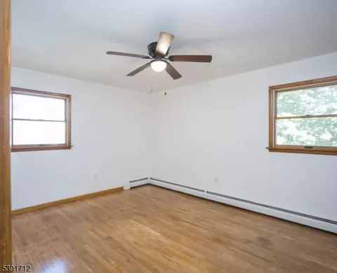 1422 Springtown Rd, Alpha, NJ 08865 photo 9