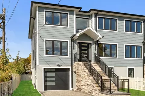 25 Pulaski Ave # A, Wallington, NJ 07057