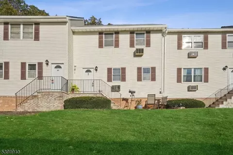 322 Richard Mine Rd #D4, Wharton, NJ 07885