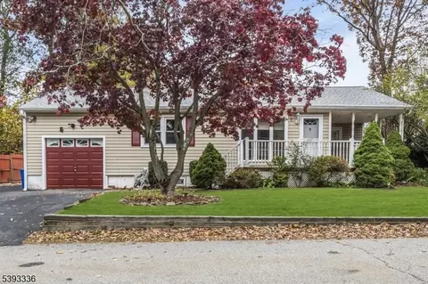 5 Arthur Rd, Stanhope, NJ 07874