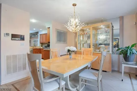 28 Easedale Rd, Wayne, NJ 07470 photo 9
