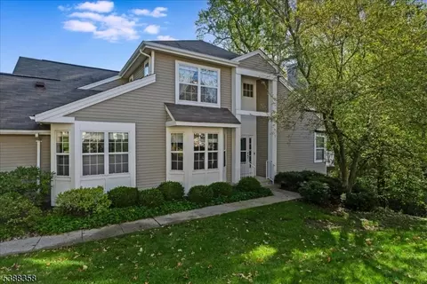 119 Woodmont Dr #119, Randolph, NJ 07869