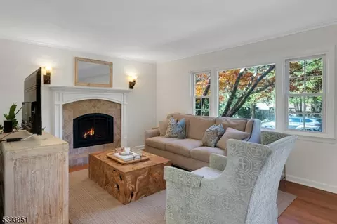32 Locust Dr, Summit, NJ 07901 photo 7