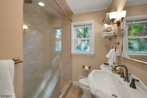 32 Locust Dr, Summit, NJ 07901 photo 17