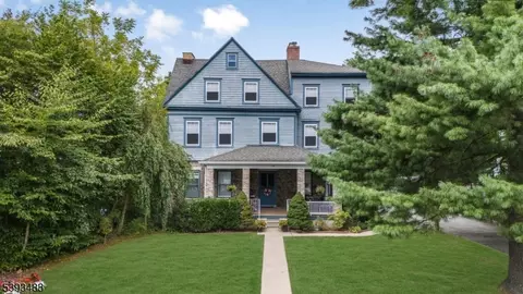 23 Euclid Ave, Summit, NJ 07901