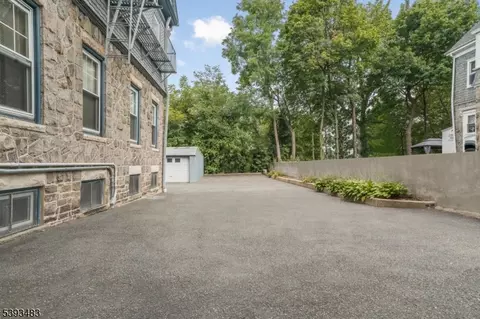 Exterior - 23 Euclid Ave, Summit, NJ 07901 photo 6 of 7