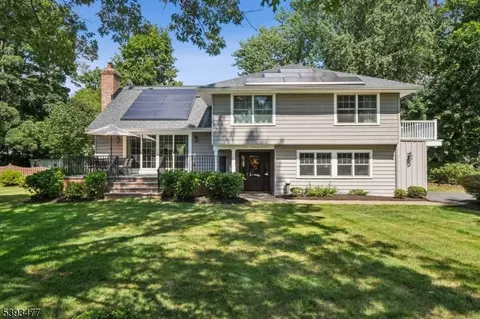 9 Westerly Ave, Madison, NJ 07940