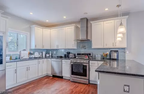 146 Williamson Ave, Hillside, NJ 07205 photo 5