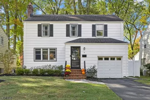9 Lenox Ave, Cranford, NJ 07016