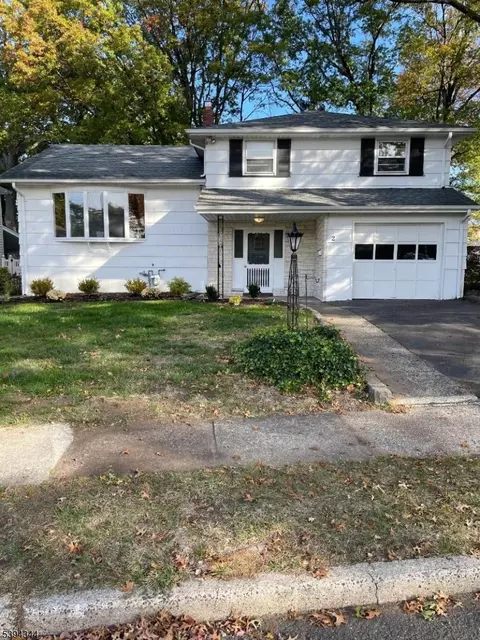 2 Perry Rd, Bloomfield, NJ 07003