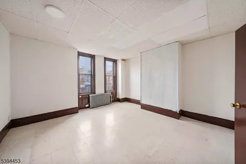 73 Virginia Ave, Jersey City, NJ 07304