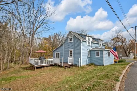 19 Water St, Hackettstown, NJ 07840