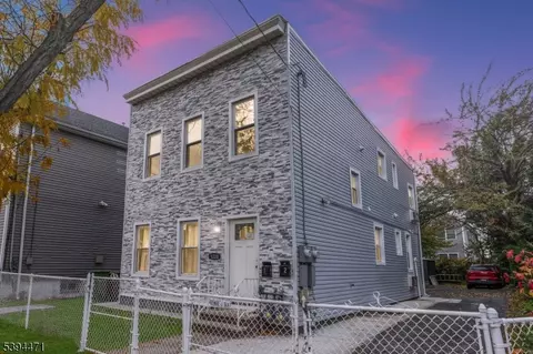 1220 Lincoln St, Linden, NJ 07036