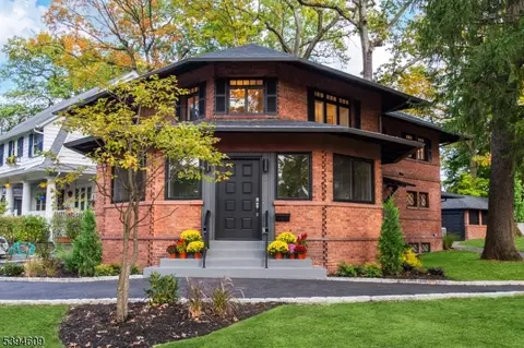 1 Hamilton Rd, Glen Ridge, NJ 07028