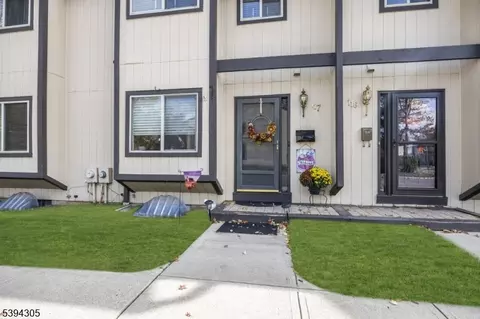 117 Chelsea Way, Bridgewater, NJ 08807