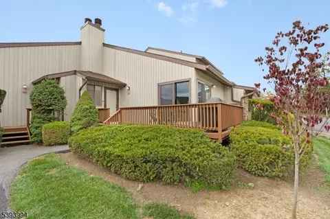 250 Ridgedale Ave Y8 #8, Florham Park, NJ 07932