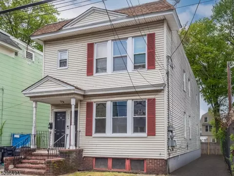 779 S 16th St, Newark, NJ 07103