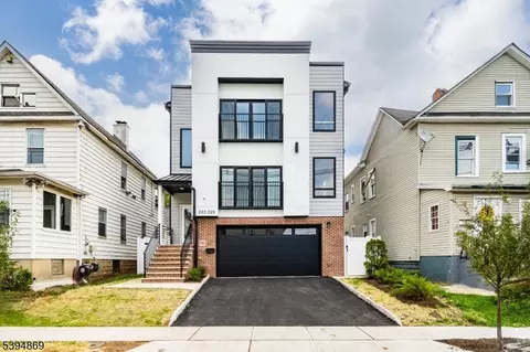 223 Monroe Ave, Plainfield, NJ 07063