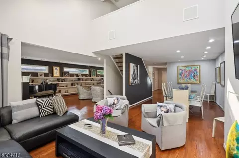 304 Barringer Ct, West Orange, NJ 07052