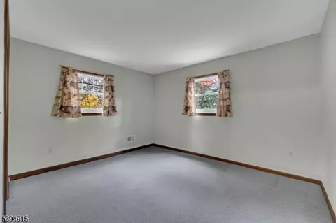 39 Old Stirling Rd, Warren, NJ 07059 photo 24