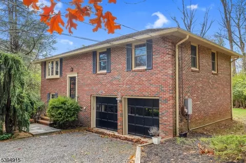 39 Old Stirling Rd, Warren, NJ 07059 photo 3