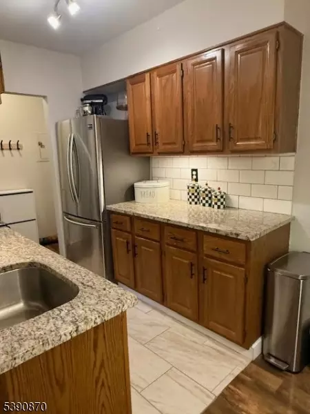 458 C River Rd #C, Nutley, NJ 07110 photo 3