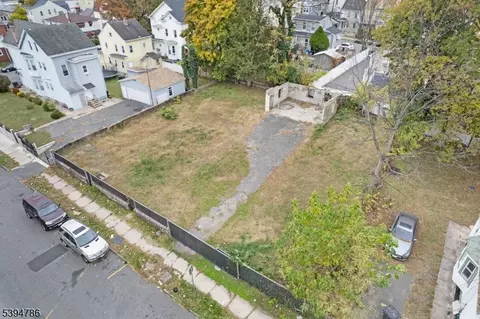 93-99 N 9th St, Paterson City, NJ 07522