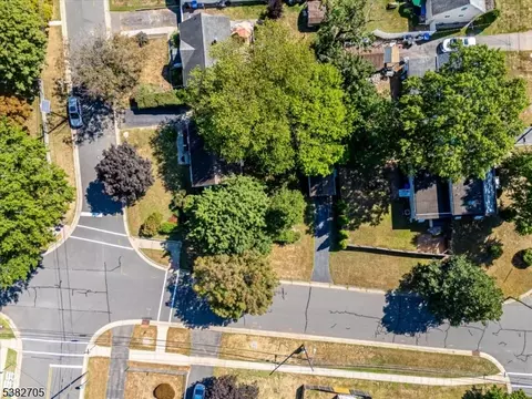 View/Area - 310 Howard Ave, Middlesex, NJ 08846 photo 2 of 9