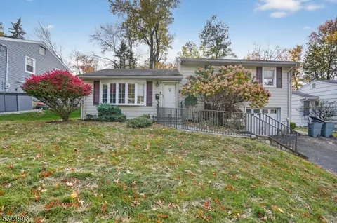 127 Harper Ter, Cedar Grove, NJ 07009