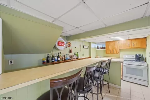 156 Margaret Ave, Nutley, NJ 07110 photo 22