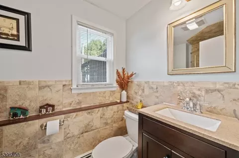 156 Margaret Ave, Nutley, NJ 07110 photo 17
