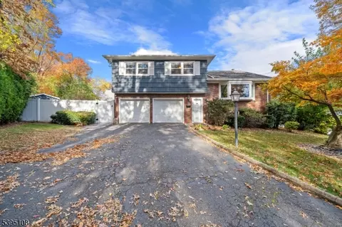 156 Margaret Ave, Nutley, NJ 07110 photo 2