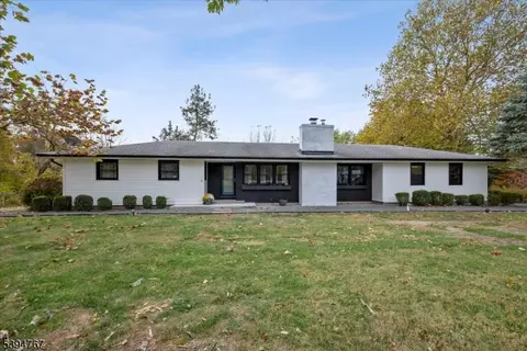 634 County Road 579, Pittstown, NJ 08867
