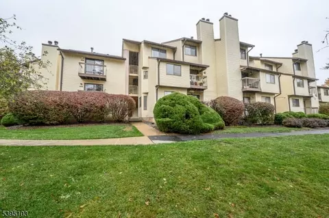 3120 Revere Ct, Hillsborough, NJ 08844