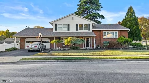 7 Rosewood Dr, Milltown, NJ 08850