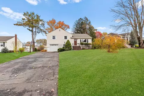 19 Petry Dr, East Hanover, NJ 07936