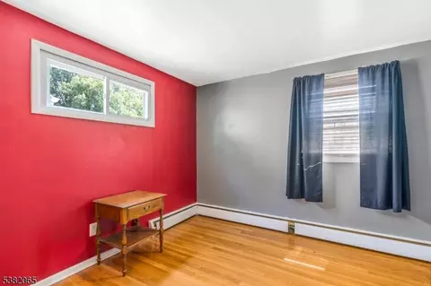 138 Runyon Ave, Middlesex, NJ 08846 photo 21