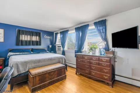 138 Runyon Ave, Middlesex, NJ 08846 photo 17