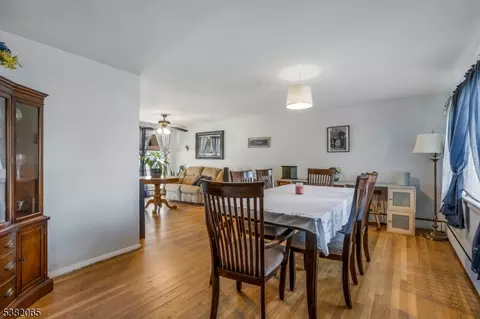 138 Runyon Ave, Middlesex, NJ 08846 photo 5