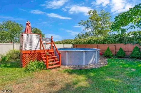 138 Runyon Ave, Middlesex, NJ 08846 photo 27