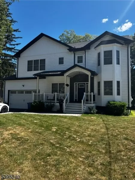 51 S Ashby Ave, Livingston, NJ 07039