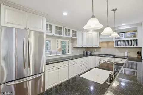 16 Lowell Ave, Summit, NJ 07901 photo 16