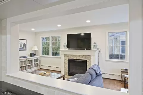 16 Lowell Ave, Summit, NJ 07901 photo 28