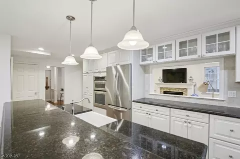 16 Lowell Ave, Summit, NJ 07901 photo 13