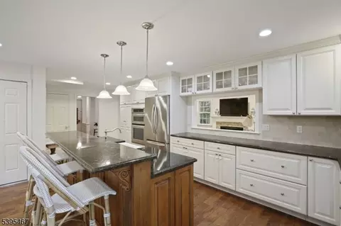 16 Lowell Ave, Summit, NJ 07901 photo 12
