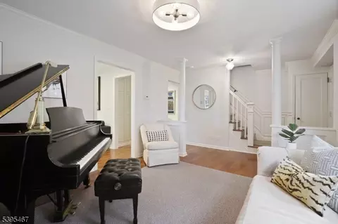 16 Lowell Ave, Summit, NJ 07901 photo 9